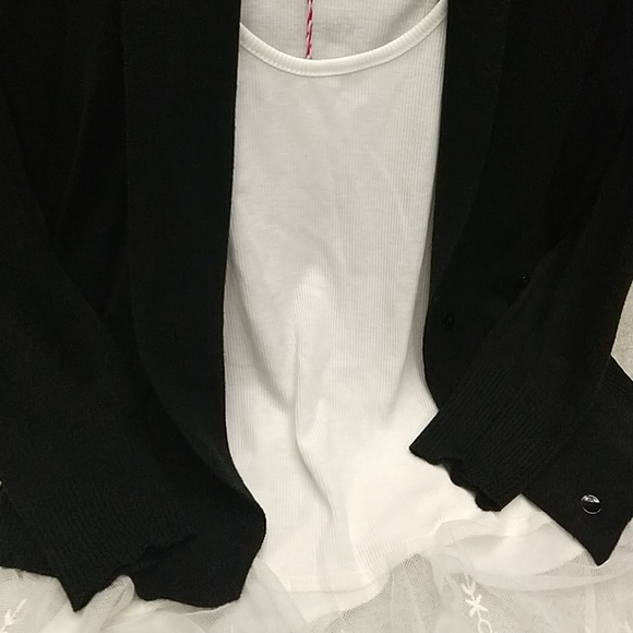 Zara Black Cropped Cardigan - Picture 3 of 8